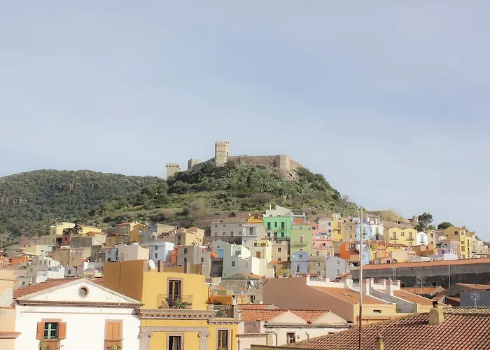 Pensjonat Sa Domo De Alene Bosa